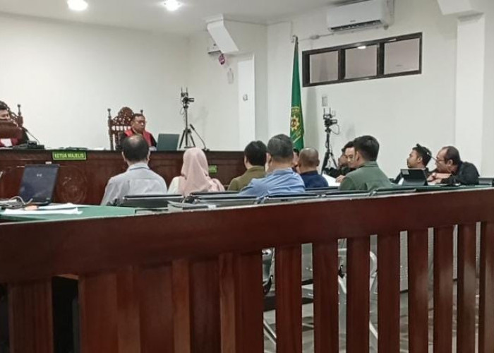 Sidang Kasus Suap Bupati Rejang Lebong Ungkap Fakta Baru, Proyek di Kaur Disebut 
