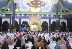 4 Keutamaan Salat Berjamaah Lima Waktu di Masjid Bagi Muslim 