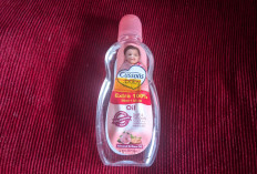 Tak Hanya Untuk Bayi, Ternyata Ini Manfaat dan Cara Penggunaan Baby Oil untuk Perawatan Wajah!