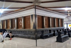 Destinasi Wisata Makam Wali Songo, Dipadati Peziarah Saat Bulan Ramadan