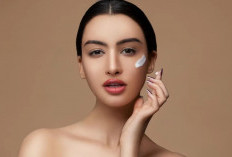 Reapply Sunscreen Diatas Makeup Tapi Takut Rusak, Intip Tips Amannya Di Sini!