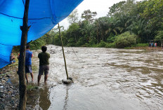 BREAKING NEWS: Dua Remaja Hanyut di Sungai Lubuk  Langkap, Satu Selamat, Satu Masih Dalam Pencarian
