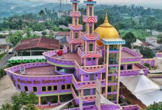 Mirip Perahu Kapal Berlayar, Masjid Sri Soewarto Diserbu Musafir