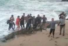 14 Jam Tenggelam, Pelajar Hanyut Terseret Laut Ditemukan