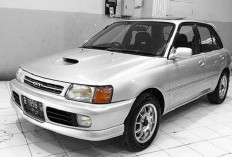Toyota Corolla DX (KE70) Sedan Klasik Masih Pas, Pakai Mesin 1.300 cc (4K)