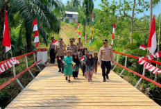 Buka Akses DKI - Dusun Pancasila, Kapolres Kaur Resmikan Jembatan Merah Putih Kelima 