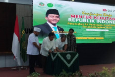 UMB Penandatanganan MoU dengan Kementerian Kehutanan RI, Dilanjutkan Penanaman Pohon 