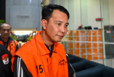 Berulang Kali Terima Uang Proyek, Bupati Rejang Lebong jadi Tersangka Kasus Korupsi!