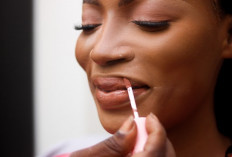 Pecinta Lip Cream Wajib Catat! Ini Tips Agar Tahan Lama Seharian