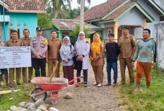 Untuk Kebersihan Lingkungan, DD Bakal Makmur Lakukan Pembangunan SPAL di Permukiman Warga