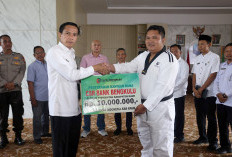 Bupati Gusril Bagikan CSR Bank Bengkulu, Nilainya Segini
