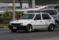 Daihatsu Charade Mungil,  Lincah dan Irit, Pakaian  Kantoran Zaman Dahulu