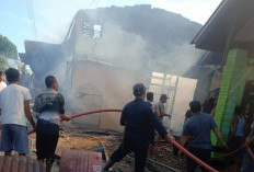 BREAKING NEWS! Empat Rumah dan Sebuah Warung di Dusun Tengah Seginim Hangus Terbakar