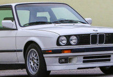 Ngincer Mobil Klasik,  Ini Lho Ada Mobil  BMW 318i E30, Mewah