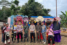 Sinar Mulya Meriahkan HUT RI ke-80   dengan Atraksi Kuda Lumping