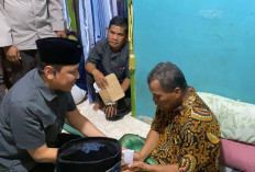 Turut Belasungkawa, Kapolres Kaur Kunjungi Rumah Korban Tenggelam
