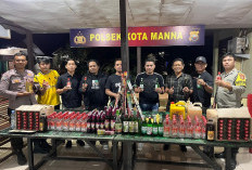 Razia Malam di Kota Manna! Polisi Sita 300 Botol Miras dan 18 Petasan Berdaya Ledak Tinggi