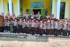 Kuatkan Karakter Anak-Anak, Kapolres Kaur Kunjungi Sekolah