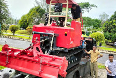4 Alsintan Jenis Crawler Diterima Dispertan Kaur, Koptan Penerima Kini Belum Final 