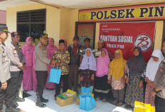 Sambut HUT Bhayangkara ke-78, Polres Bengkulu Selatan Salurkan Paket Sembako