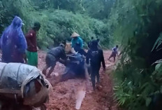 Kades : Izinkan Dana Desa Tingkatkan Jalan Aspal Merah