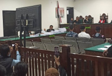 Eks Gubernur Bengkulu Rohidin Mersyah Dituntut 8 Tahun 