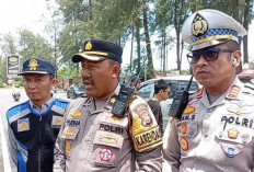 Antisipasi Kecelakaan dan Balap Liar, Polresta Bengkulu Pasang Dua Speed Bump di Jalan Pantai Panjang 