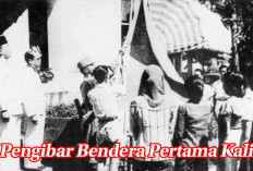 Petugas Pengibar Bendera Merah Putih   Pertama Seorang Guru, Ini Sosoknya 