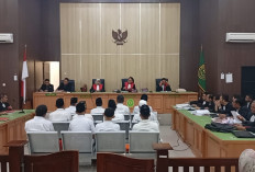 Termasuk Mantan Kadis Pertanian Kaur, 12 Terdakwa Kasus Pertanian Jalani Sidang Perdana 