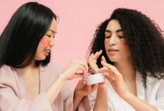 Jangan Sampai Tertukar! Yuk Kupas Tuntas di Sini Perbedaan Skincare Pagi dan Malam Hari