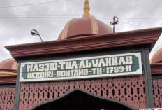 Sejarah Islam di Tanah Borneo, Erat Kaitan dengan Jawa dan Sumatera