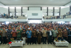 Pertemuan Kepala Desa se-Provinsi Bengkulu, Yandri Perkenalkan Koperasi Merah Putih