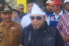 Helmi Hasan Kunjungi Enggano, Agendanya Pemberian Bantuan, Dialog dengan Warga