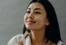 Wajib Dicatat! Ini Dia Cara Terbaik Cegah Foundation Oksidasi, Hasil Makeup Tetap Aman!