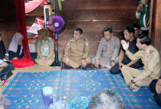 Kunjungi Korban Asusila Kebuasan Ayah Tiri Cs, Ini Pesan Menyentuh dari Bupati Gusril