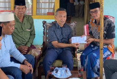 Ikut Berduka, Wabup Kaur “Manjau”   ke Rumah Korban Tenggelam