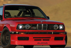 BMW E30 325i Sedan Sport   Klasik Nyaman Berkendara  dan Pilihan Buat Keluarga,  Warna Merah Menggiurkan 