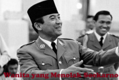 Dibalik Pesonanya yang Bukan Main, Ternyata Soekarno Pernah Patah Hati Ditolak Wanita Ini