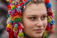 Tak Pakai Operasi Plastik, Cukup Sumbat Hidung Bisa Cantik, Intip Tradisi Suku Apatani di Sini!