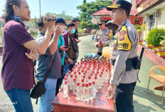 Hasil Operasi Pekat, Polres Kaur Musnahkan 5.010 Botol Miras 