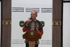Disebut Jantung Kehidupan, Bupati Bengkulu Selatan Pastikan Tak Ada Siswa Putus Sekolah