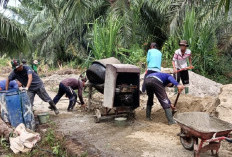 Ingin Sejahterkan Warga, Pemdes Tanjung Pandan Gunakan DD Rehab Rabat Beton JUT