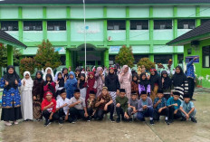 MIN 1 Kaur Meriahkan Hari Pahlawan dengan Pawai dan Lomba Puisi