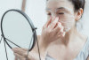 Jangan Pakai Masker Wajah Terlalu Lama, Ini Bahaya yang Mengintai! No. 5 Paling Seram  
