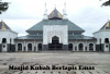 Masjid Kubah Berlapis Emas yang Menarik, Tempat Persinggahan Musafir