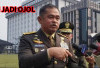 Cari Penghasilan Tambahan, Ramai Anggota TNI Jadi Ojol