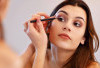 Ingin Makeup Nonton Konser Musik Tetap Badai, Awet dan Flawless, Ini Dia Tipsnya